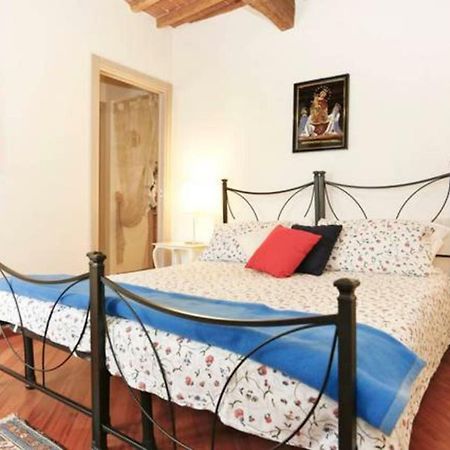 Casa Jole Apartment ลุคคา ภายนอก รูปภาพ